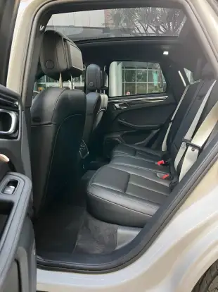 PORSCHE-MACAN-2024