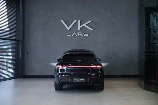 PORSCHE-MACAN-2024
