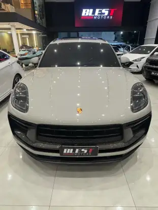 PORSCHE-MACAN-2023
