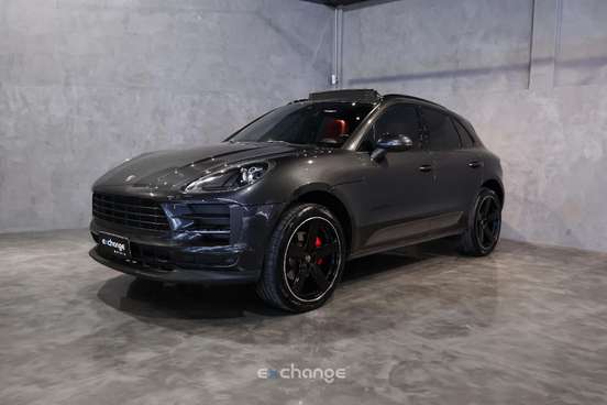 PORSCHE-MACAN-2021