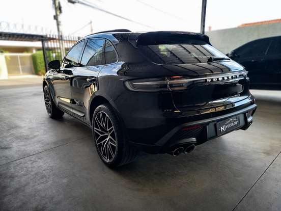 PORSCHE-MACAN-2024
