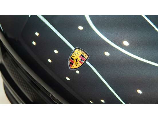 PORSCHE-MACAN-2025