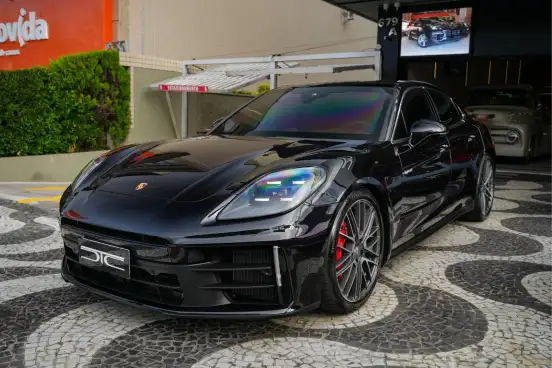 PORSCHE-PANAMERA-2024