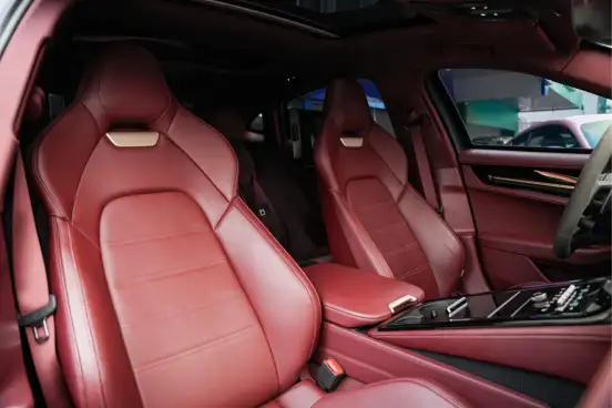 PORSCHE-PANAMERA-2024