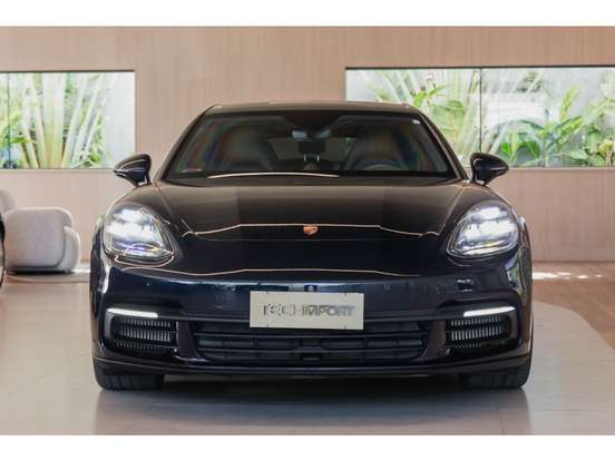 PORSCHE-PANAMERA-2020