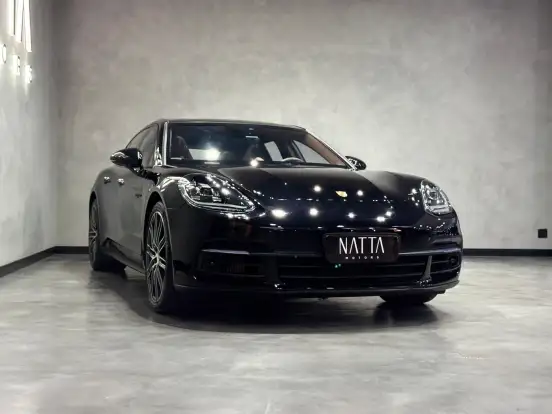 PORSCHE-PANAMERA-2018