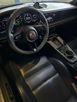 PORSCHE-911-2019