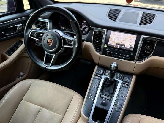 PORSCHE-MACAN-2.0 16V GASOLINA 4P AUTOMÁTICO PORSCHE-MACAN-2017