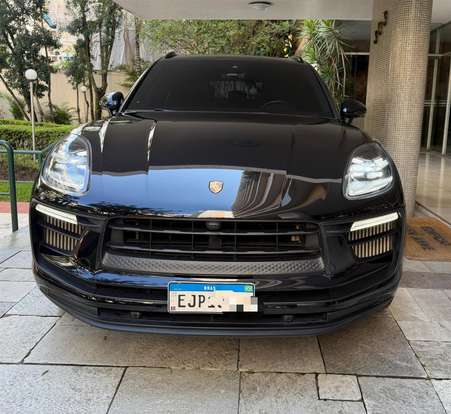 PORSCHE-MACAN-2023