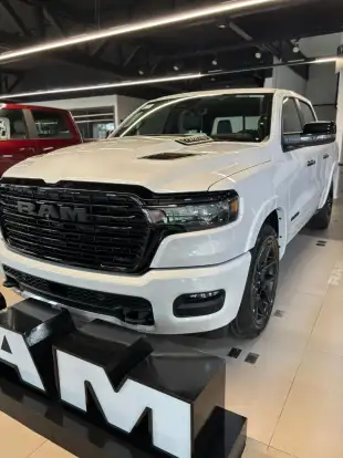 RAM-1500-3.0 HURRICANE 6 BITURBO GASOLINA LARAMIE NIGHT EDITION CD 4X4 AUTOMÁTICO RAM-1500-2025
