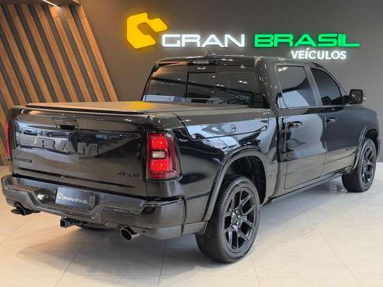 RAM-1500-3.0 HURRICANE 6 BITURBO GASOLINA LARAMIE NIGHT EDITION CD 4X4 AUTOMÁTICO RAM-1500-2025