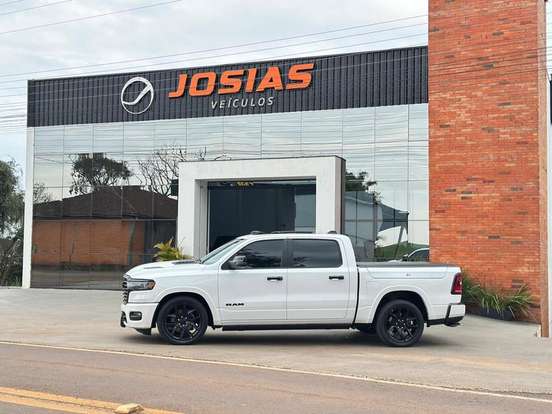 RAM-1500-3.0 HURRICANE 6 BITURBO GASOLINA LARAMIE NIGHT EDITION CD 4X4 AUTOMÁTICO RAM-1500-2024