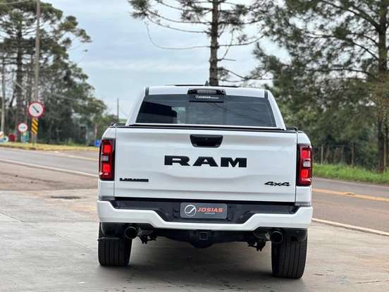 RAM-1500-3.0 HURRICANE 6 BITURBO GASOLINA LARAMIE NIGHT EDITION CD 4X4 AUTOMÁTICO RAM-1500-2024