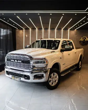 RAM 2500 6.7 I6 TURBO DIESEL LARAMIE CD 4X4 AUTOMÁTICO