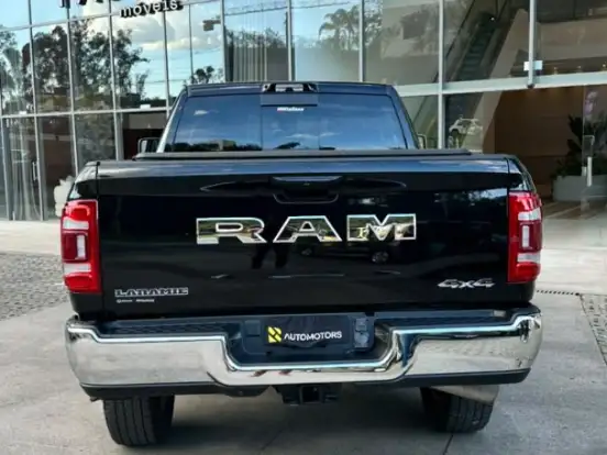 RAM-2500-6.7 I6 TURBO DIESEL LARAMIE CD 4X4 AUTOMÁTICO RAM-2500-2024