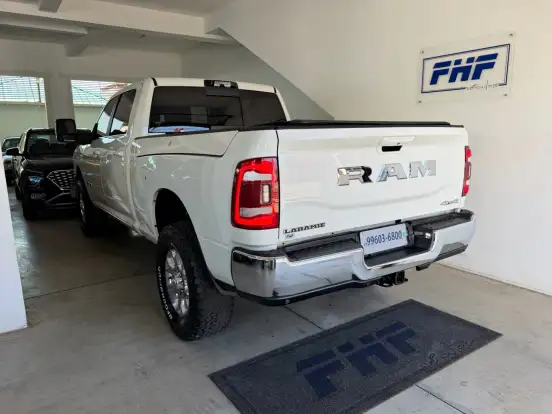 RAM-2500-6.7 I6 TURBO DIESEL LARAMIE CD 4X4 AUTOMÁTICO RAM-2500-2023