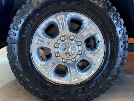 RAM-2500-6.7 I6 TURBO DIESEL LARAMIE CD 4X4 AUTOMÁTICO RAM-2500-2019