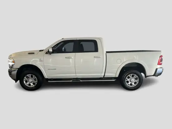 RAM-3500-6.7 I6 TURBO DIESEL LARAMIE CD 4X4 AUTOMÁTICO RAM-3500-2022