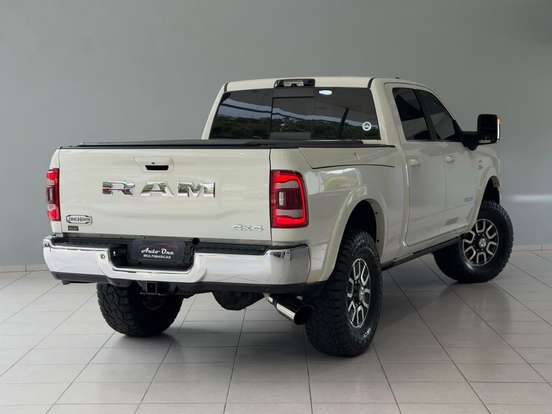 RAM-3500-6.7 I6 TURBO DIESEL LIMITED LONGHORN CD 4X4 AUTOMÁTICO RAM-3500-2023