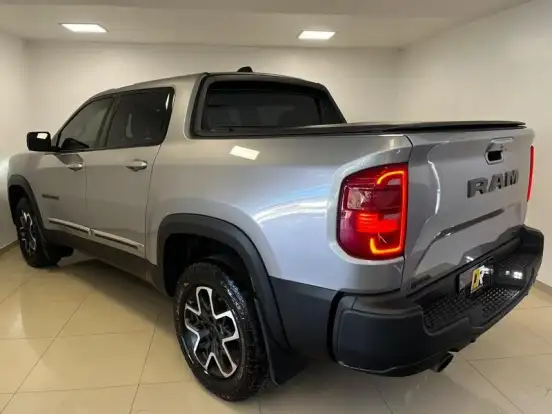 RAM-RAMPAGE-2.0 HURRICANE 4 TURBO GASOLINA REBEL 4X4 AUTOMÁTICO RAM-RAMPAGE-2025