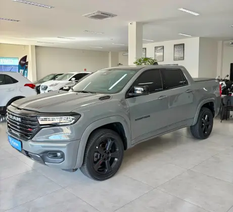 RAM RAMPAGE 2.0 HURRICANE 4 TURBO GASOLINA R/T 4X4 AUTOMÁTICO