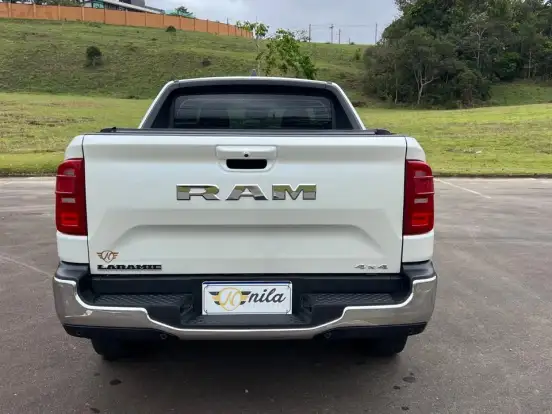 RAM-RAMPAGE-2.2 TURBO DIESEL LARAMIE 4X4 AUTOMÁTICO RAM-RAMPAGE-2024