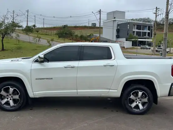 RAM-RAMPAGE-2.2 TURBO DIESEL LARAMIE 4X4 AUTOMÁTICO RAM-RAMPAGE-2024
