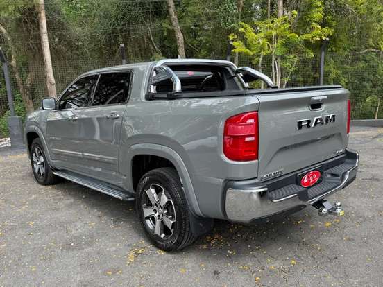 RAM-RAMPAGE-2.0 TURBO DIESEL LARAMIE 4X4 AUTOMÁTICO RAM-RAMPAGE-2023