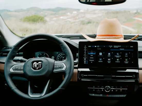 RAM-RAMPAGE-2.2 TURBO DIESEL LARAMIE 4X4 AUTOMÁTICO RAM-RAMPAGE-2025
