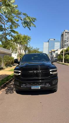 RAM 2500 6.7 I6 TURBO DIESEL LARAMIE NIGHT EDITION CD 4X4 AUTOMÁTICO
