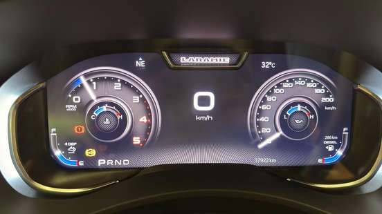 RAM-2500-6.7 I6 TURBO DIESEL LARAMIE NIGHT EDITION CD 4X4 AUTOMÁTICO RAM-2500-2024