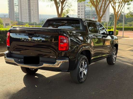 RAM-RAMPAGE-2.0 TURBO DIESEL LARAMIE 4X4 AUTOMÁTICO RAM-RAMPAGE-2023