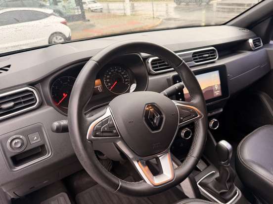 RENAULT-DUSTER-2022
