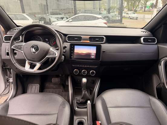 RENAULT-DUSTER-2022