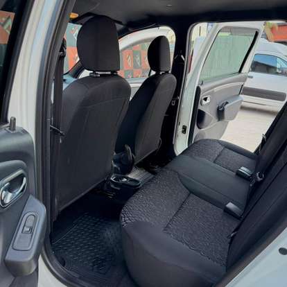RENAULT-DUSTER OROCH-2016
