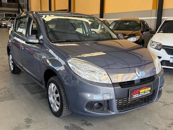 RENAULT SANDERO 1.0 EXPRESSION 16V FLEX 4P MANUAL