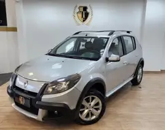 RENAULT SANDERO 1.6 STEPWAY 16V FLEX 4P AUTOMÁTICO RENAULT SANDERO 1.6 STEPWAY 16V FLEX 4P AUTOMÁTICO