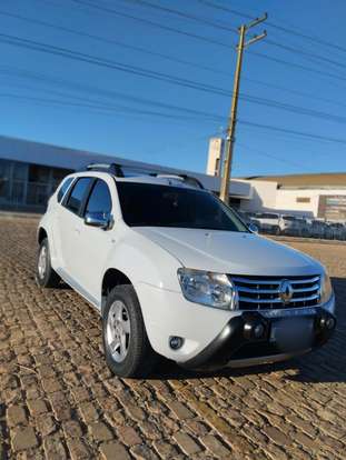 RENAULT-DUSTER-2013