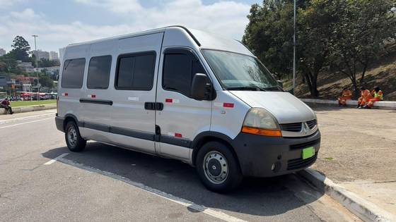 RENAULT MASTER 2.5 DCI MINIBUS L2H2 16 LUGARES 16V DIESEL 3P MANUAL