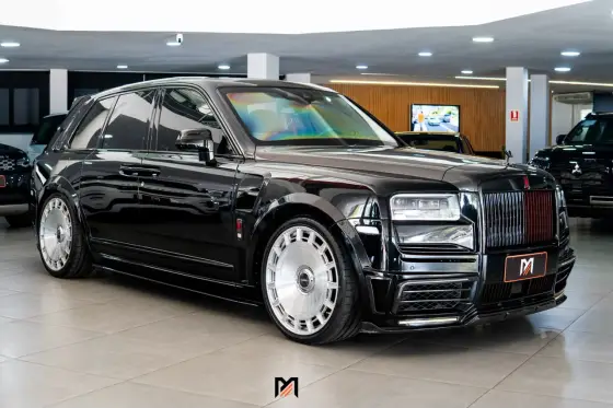 ROLLS-ROYCE CULLINAN 6.7 V12 TURBO GASOLINA BLACK BADGE AUTOMÁTICO