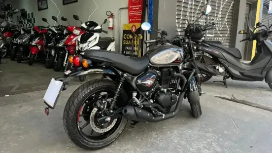 ROYAL ENFIELD-HUNTER 350-2023