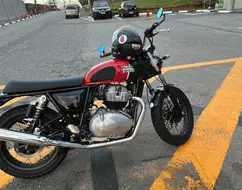 ROYAL ENFIELD INTERCEPTOR ROYAL ENFIELD INTERCEPTOR