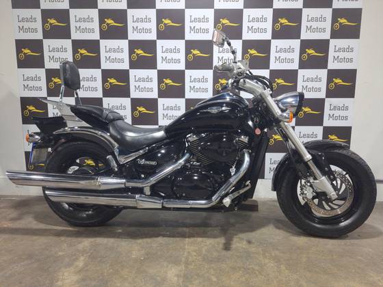 SUZUKI BOULEVARD M800 