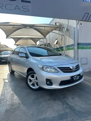 TOYOTA COROLLA 1.8 GLI 16V FLEX 4P AUTOMÁTICO