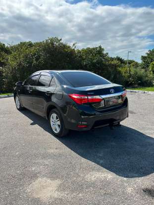 TOYOTA-COROLLA-2015