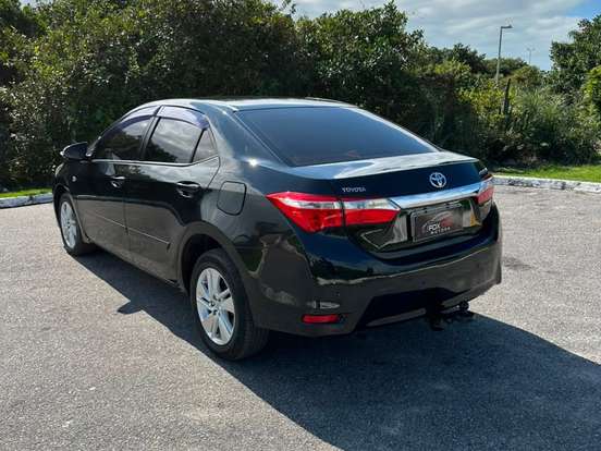 TOYOTA-COROLLA-1.8 GLI 16V FLEX 4P AUTOMÁTICO TOYOTA-COROLLA-2015