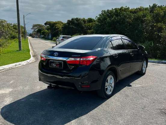 TOYOTA-COROLLA-1.8 GLI 16V FLEX 4P AUTOMÁTICO TOYOTA-COROLLA-2015