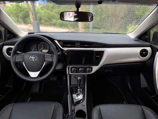 TOYOTA-COROLLA-2017