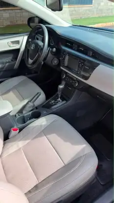 TOYOTA-COROLLA-2015