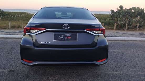 TOYOTA-COROLLA-2023